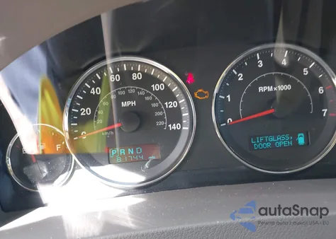 2007 Jeep Grand Cherokee Laredo z USA, uszkodzony, nr VIN 1J8GR48K97C642364